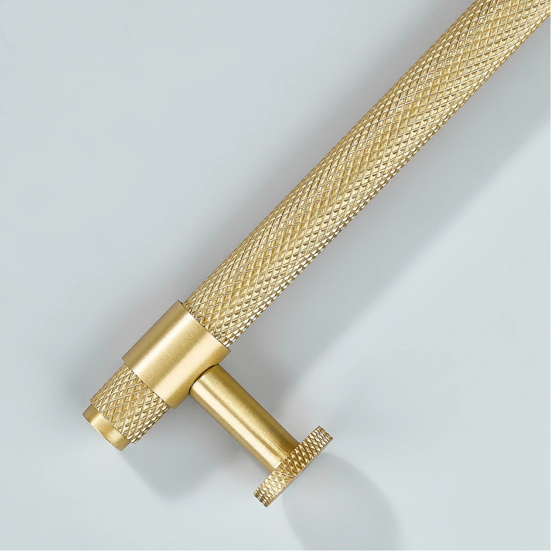 Aris Linear Knurled Cabinet Handle