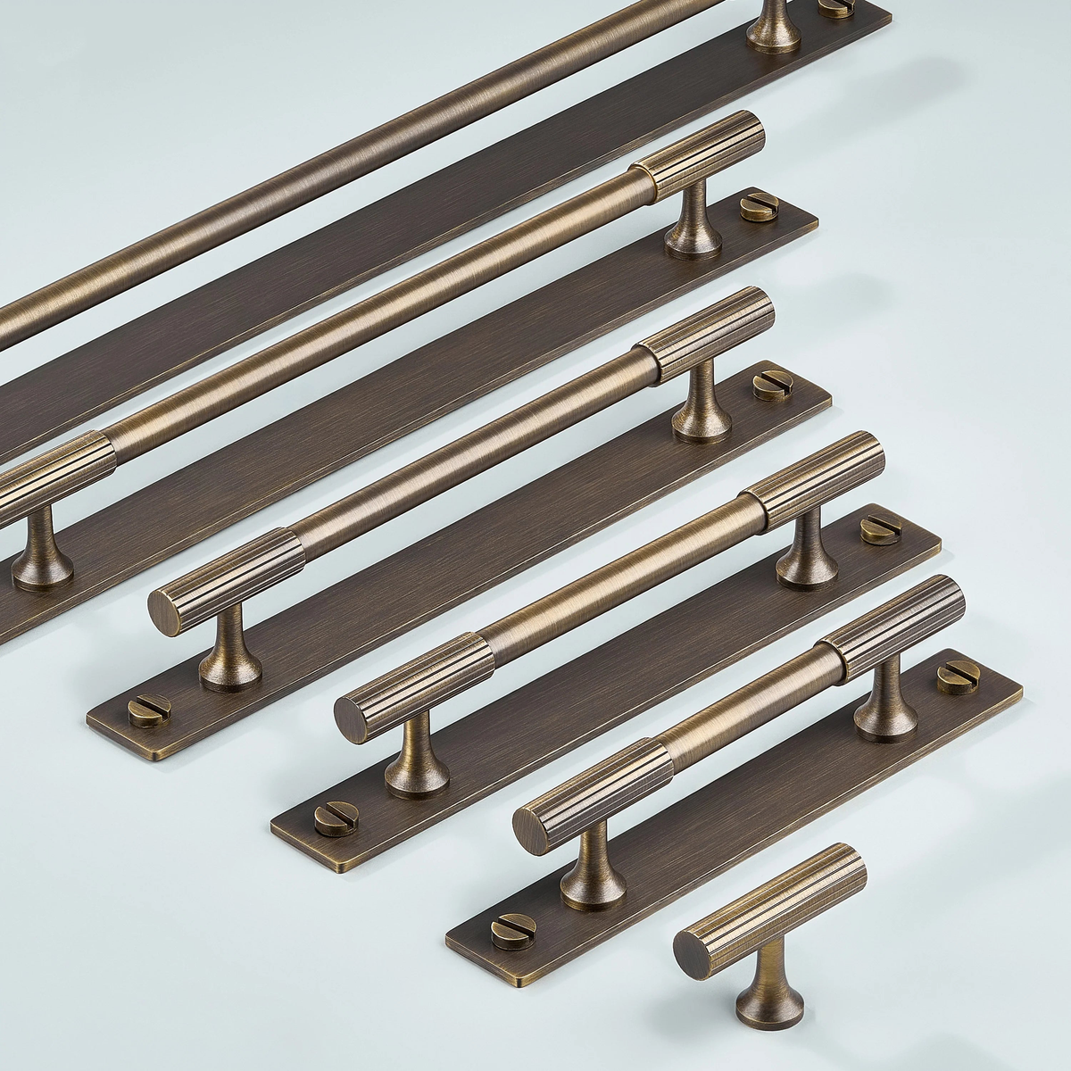 Aris Linear Knurled Brass Cabinet Handle With Backplate 