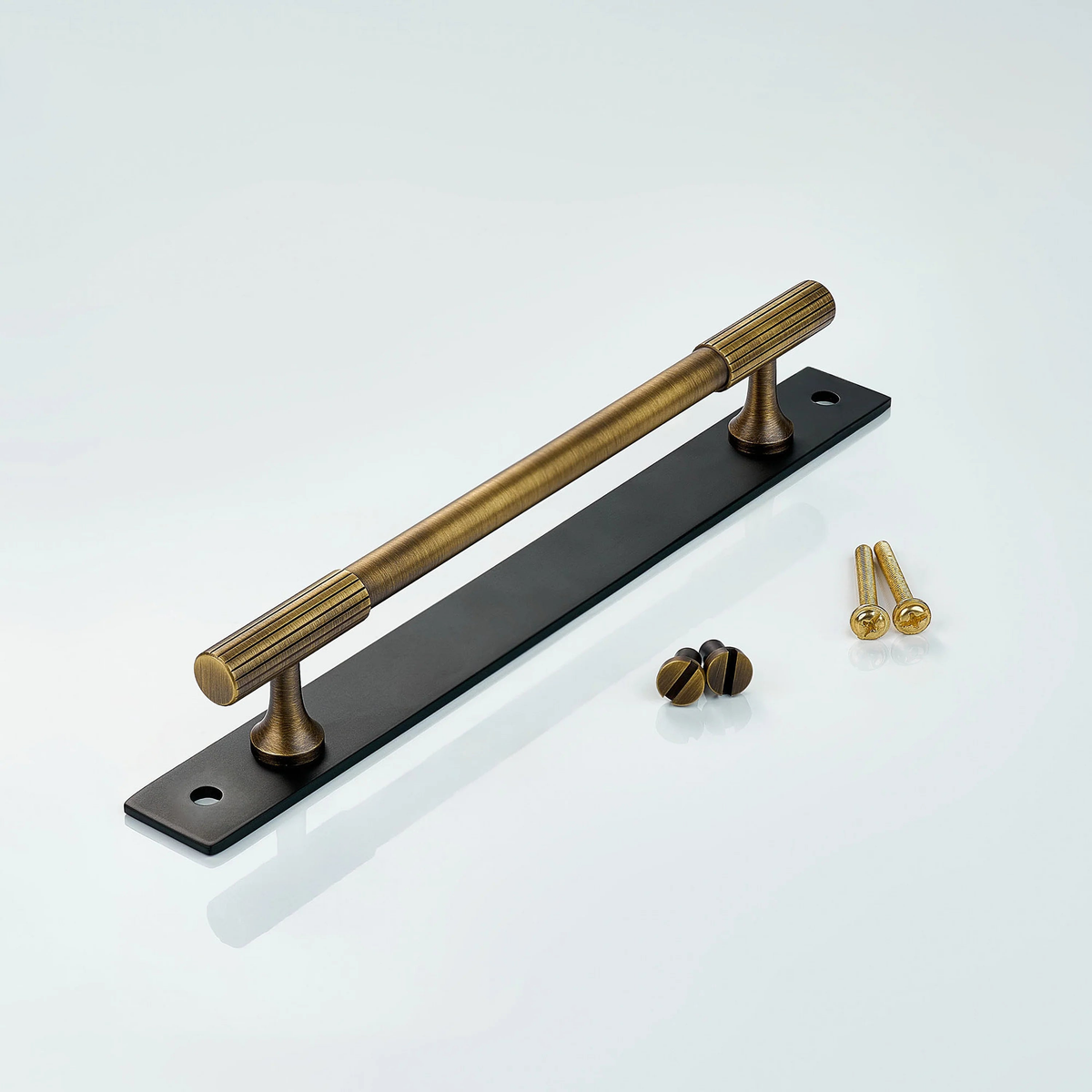 Aris Linear Knurled Brass Cabinet Handle With Backplate 