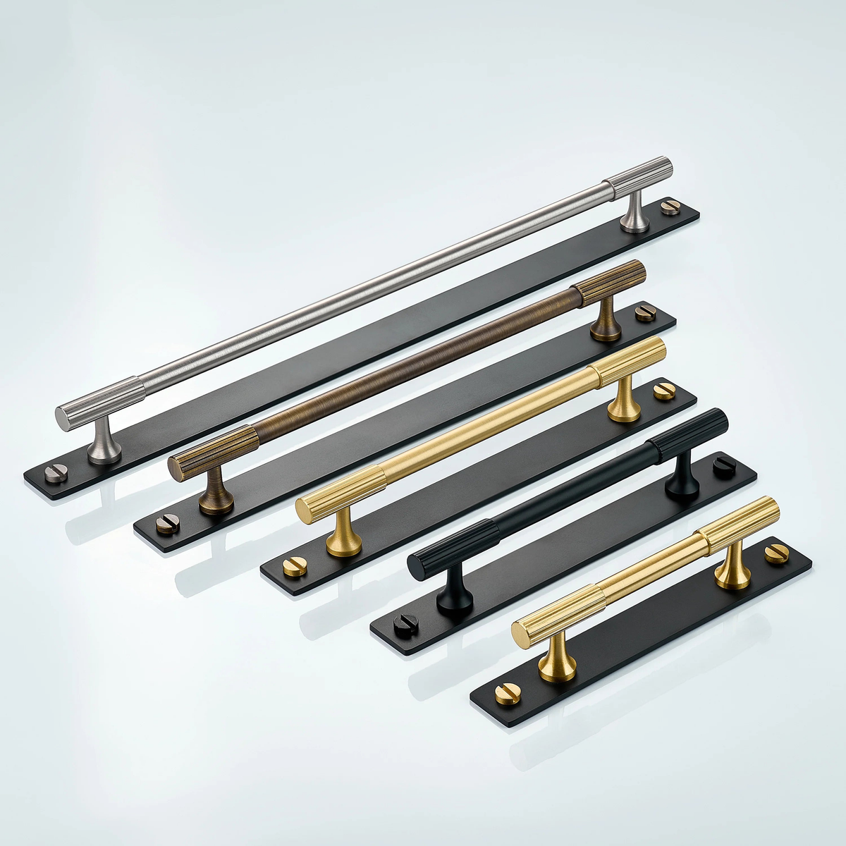 Aris Linear Knurled Brass Cabinet Handle With Backplate 