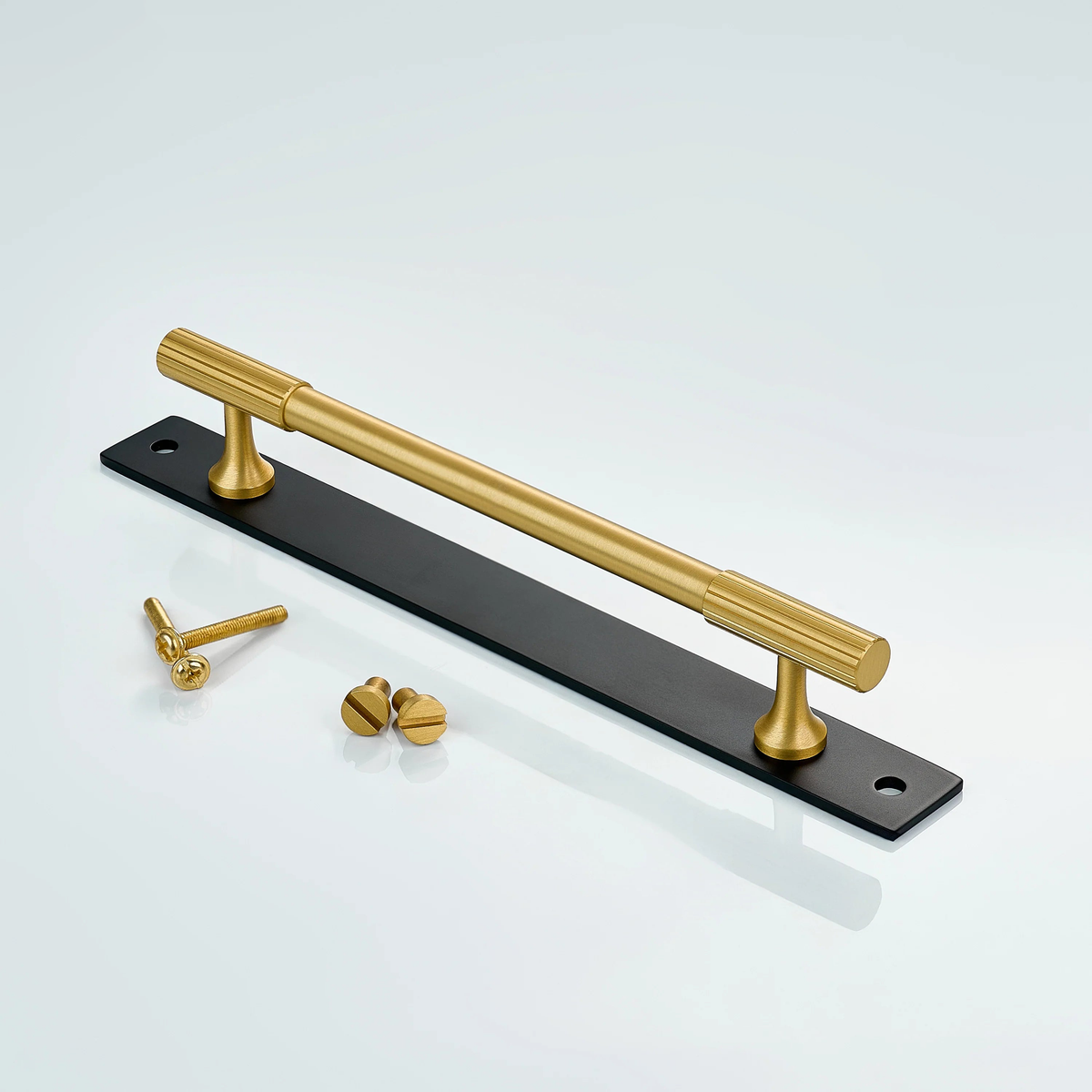 Aris Linear Knurled Brass Cabinet Handle With Backplate 