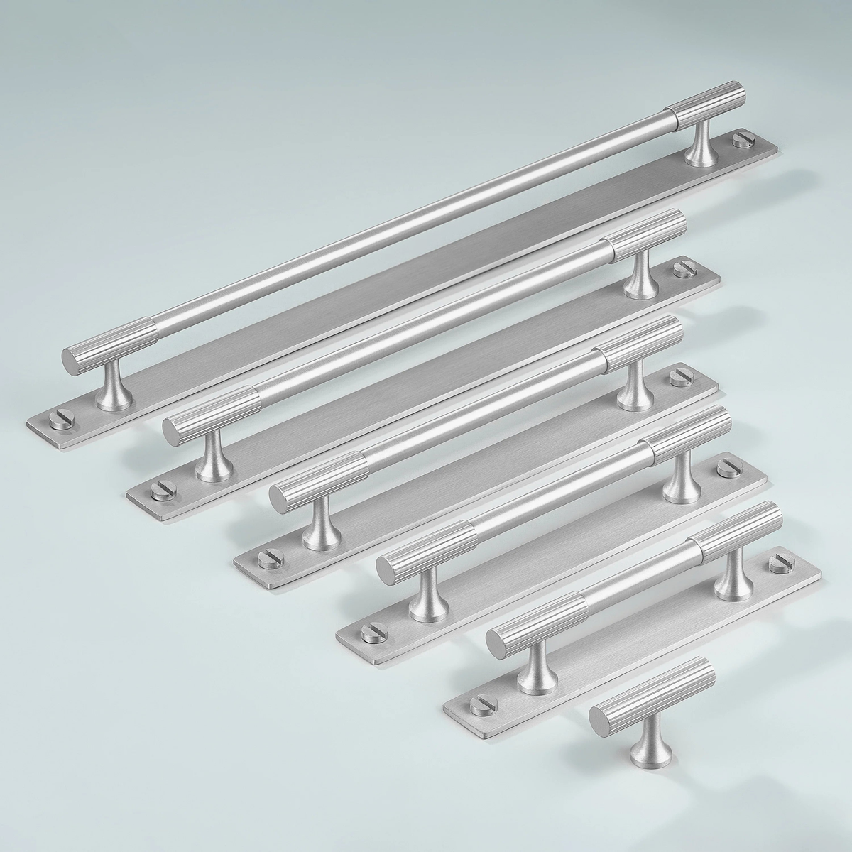 Aris Linear Knurled Brass Cabinet Handle With Backplate 