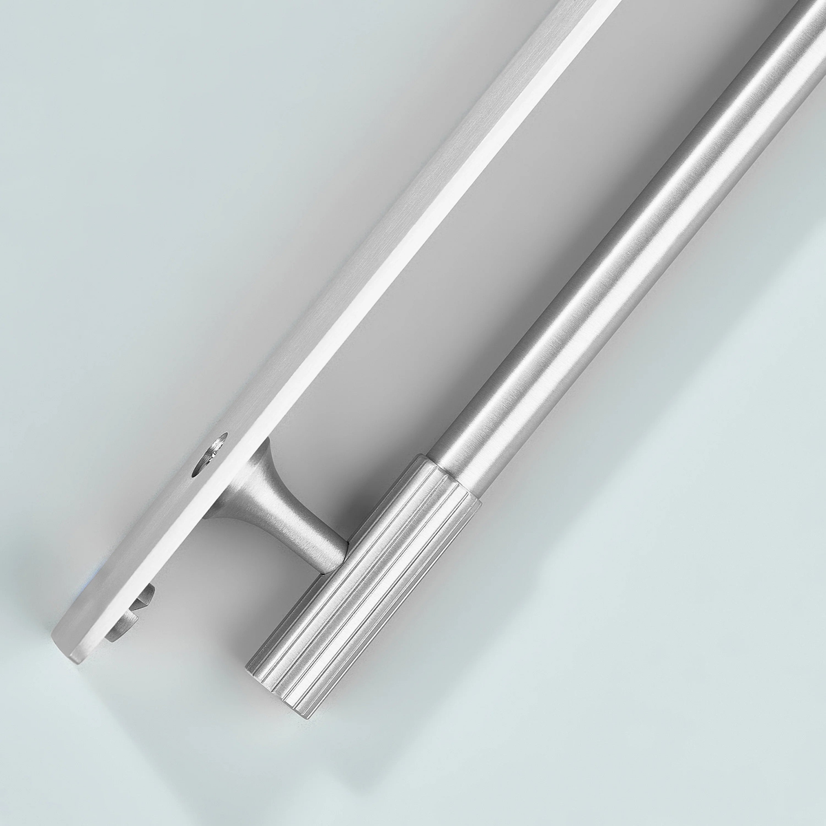Aris Linear Knurled Brass Cabinet Handle With Backplate 