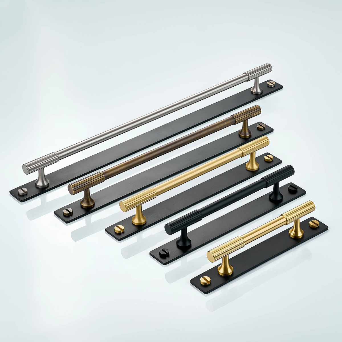 Aris Linear Knurled Brass Cabinet Handle With Backplate 