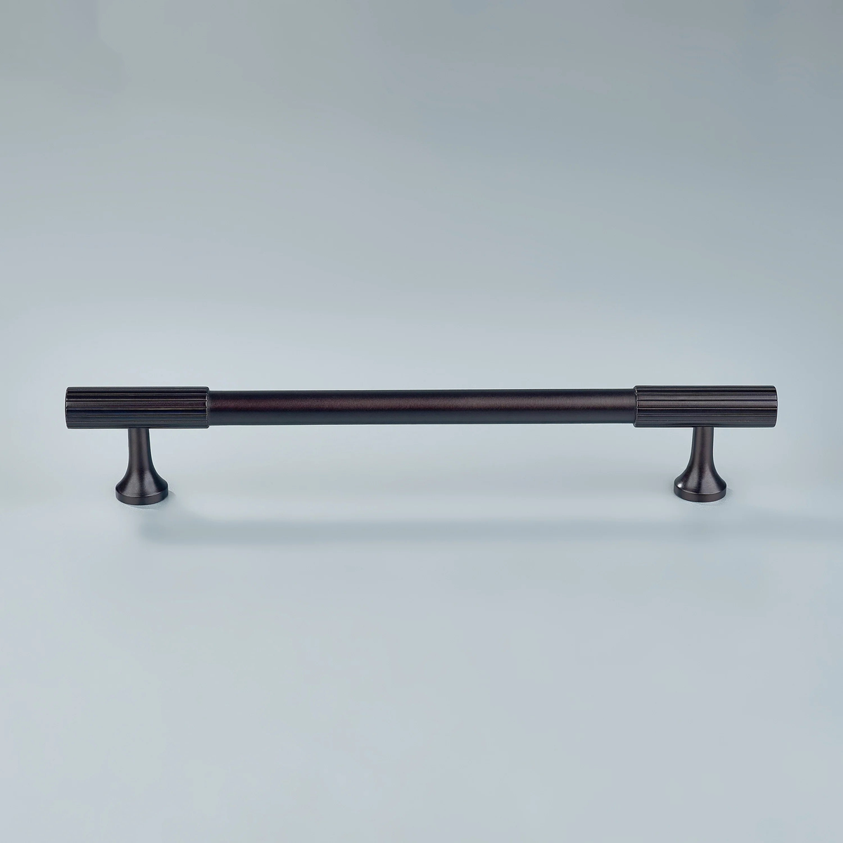 Aris Linear Knurled Cabinet Handle
