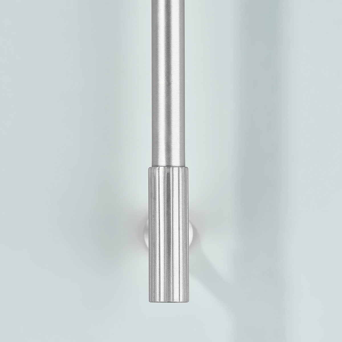 Aris Linear Knurled Cabinet Handle
