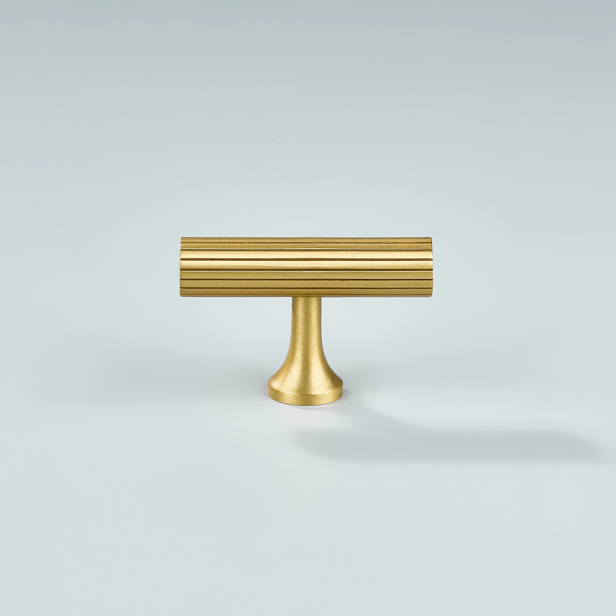 Aris Linear Knurled Cabinet T-Knob