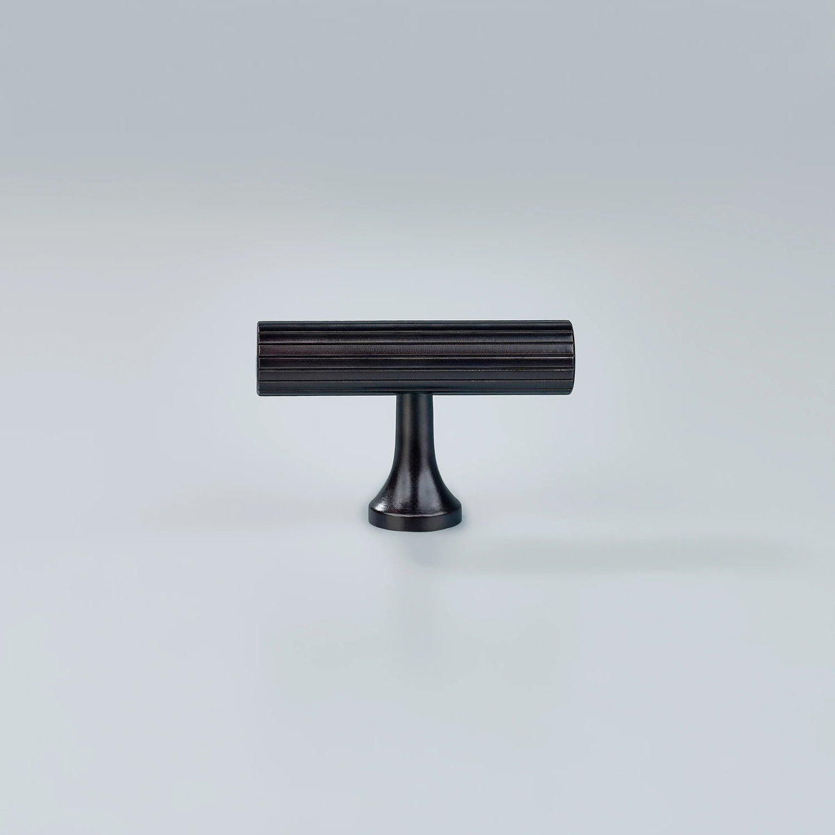 Aris Linear Knurled Cabinet T-Knob