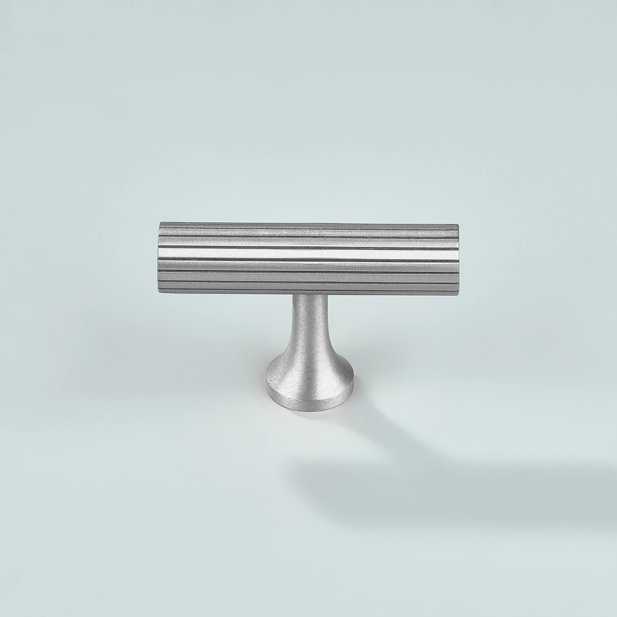 Aris Linear Knurled Cabinet T-Knob