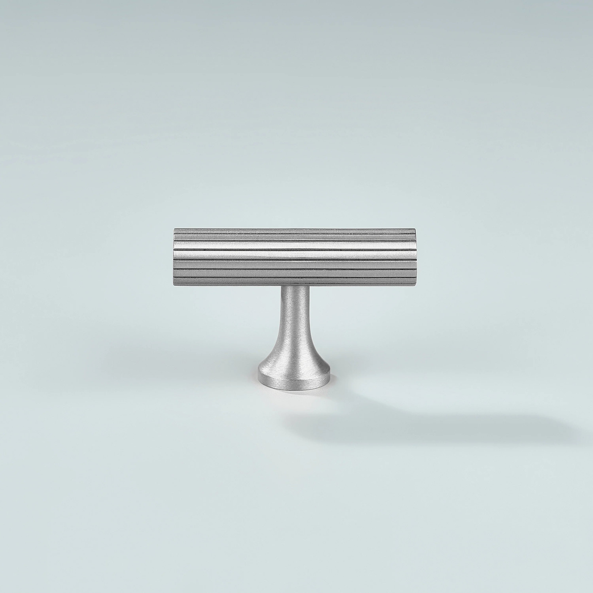 Aris Linear Knurled Cabinet T-Knob
