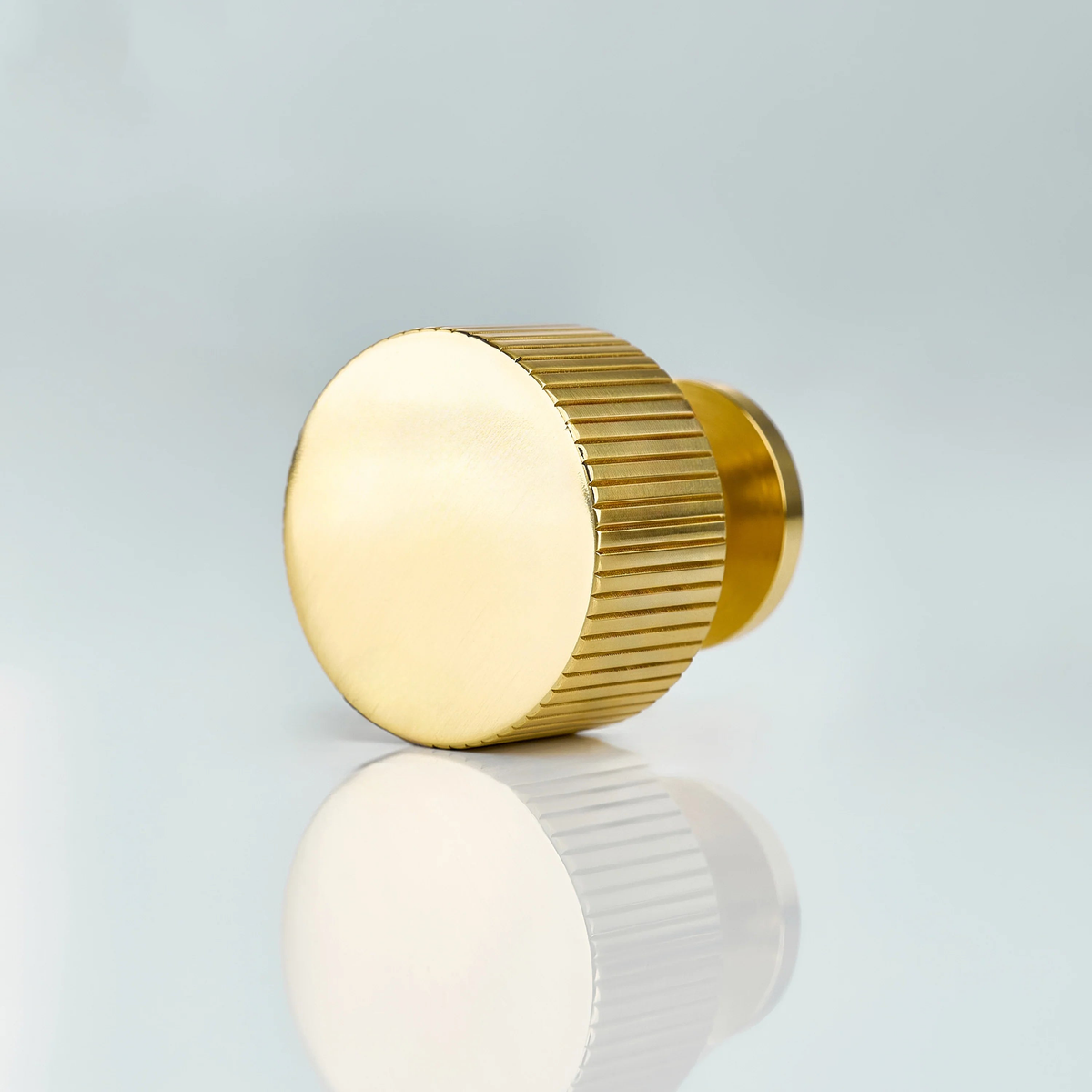 Aris Linear Knurled Round Brass Cabinet Knob 35mm