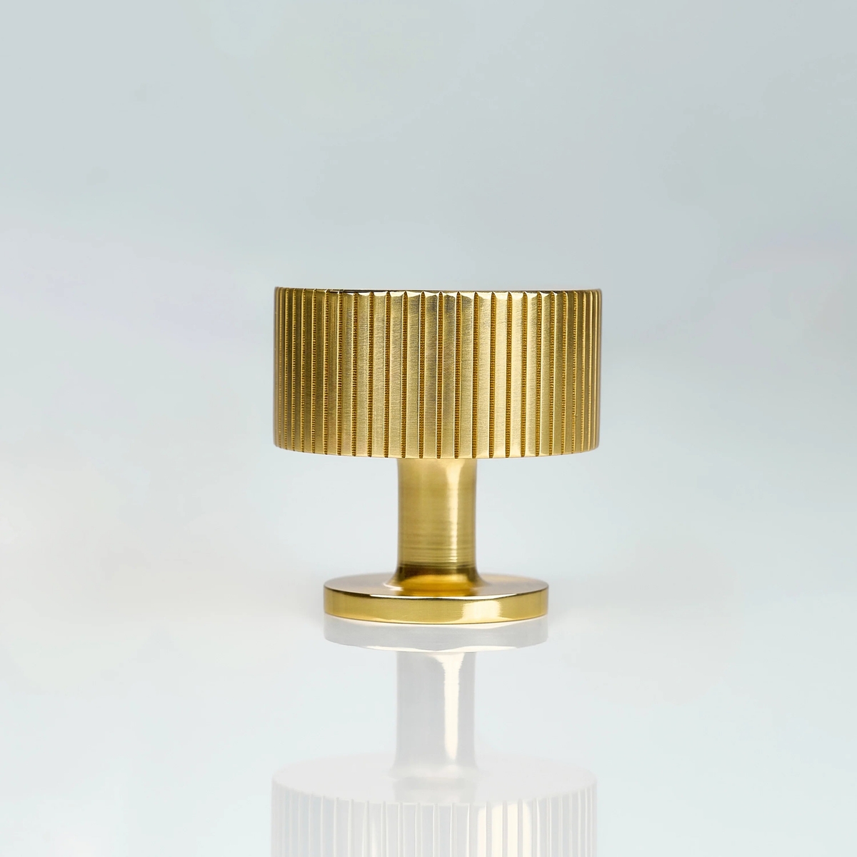 Aris Linear Knurled Round Brass Cabinet Knob 35mm