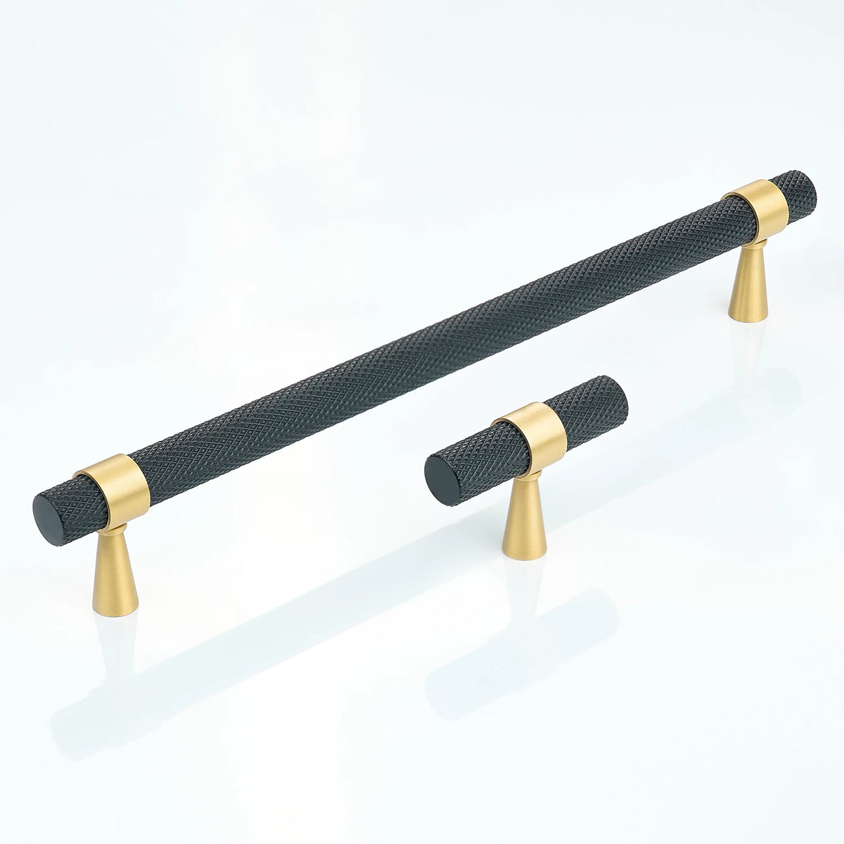 Canyon Knurled Cabinet Handle