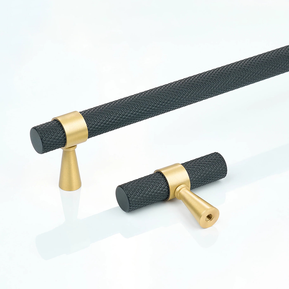 Canyon Knurled Cabinet Handle
