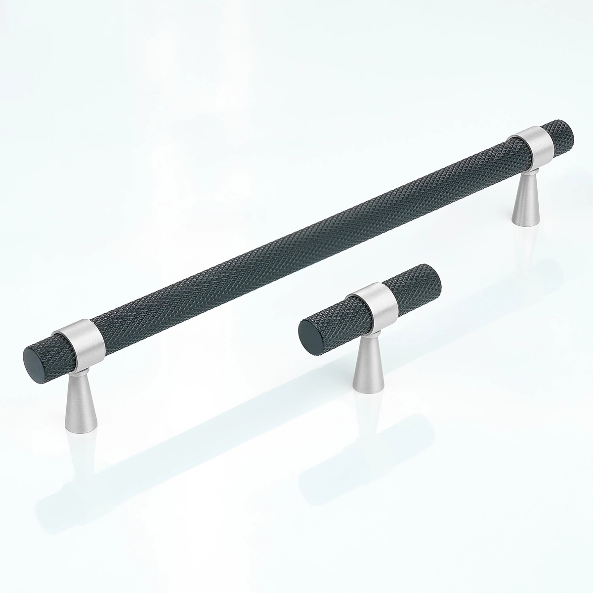 Canyon Knurled Cabinet Handle