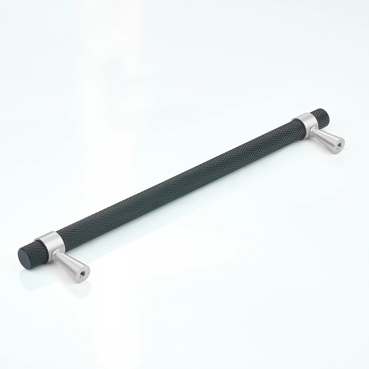 Canyon Knurled Cabinet Handle