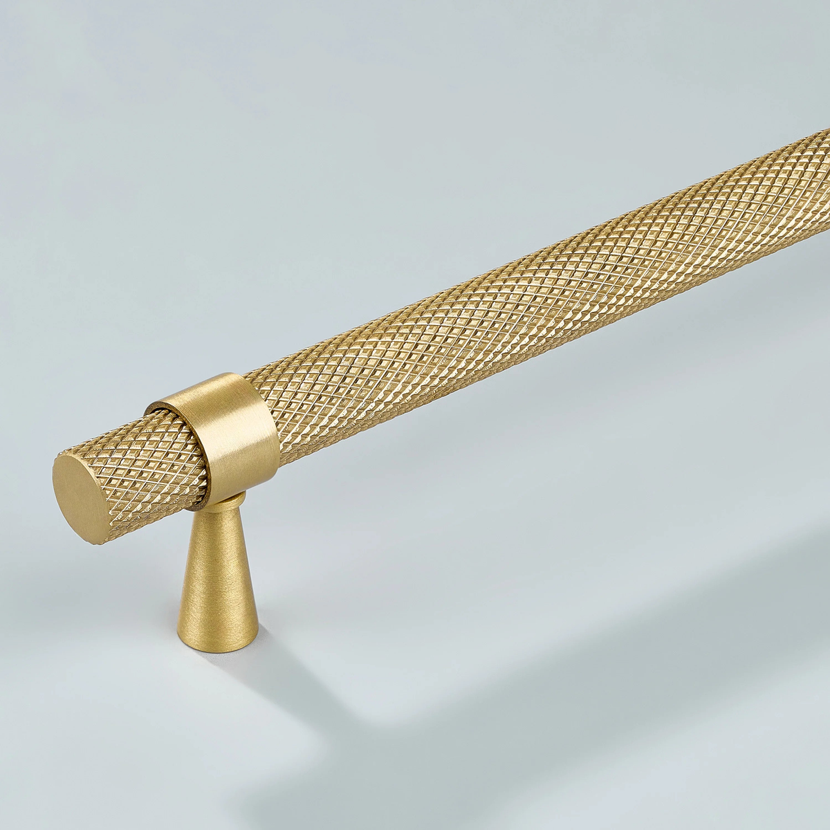 Canyon Knurled Cabinet Handle
