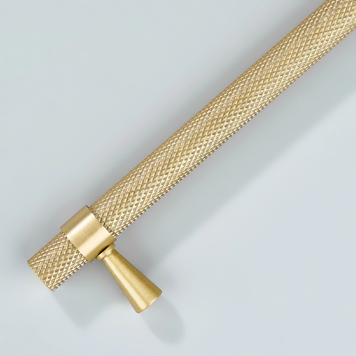 Canyon Knurled Cabinet Handle