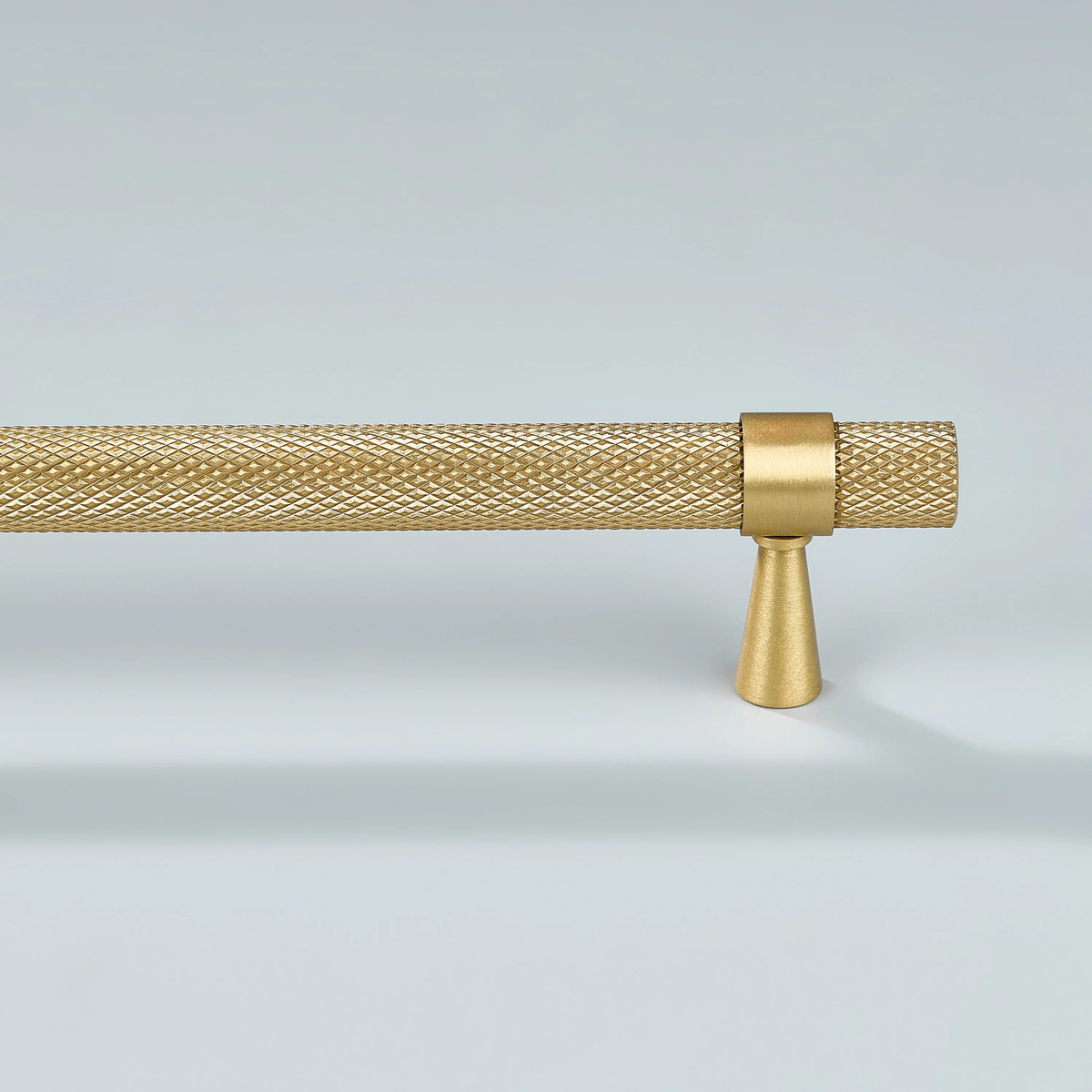 Canyon Knurled Cabinet Handle
