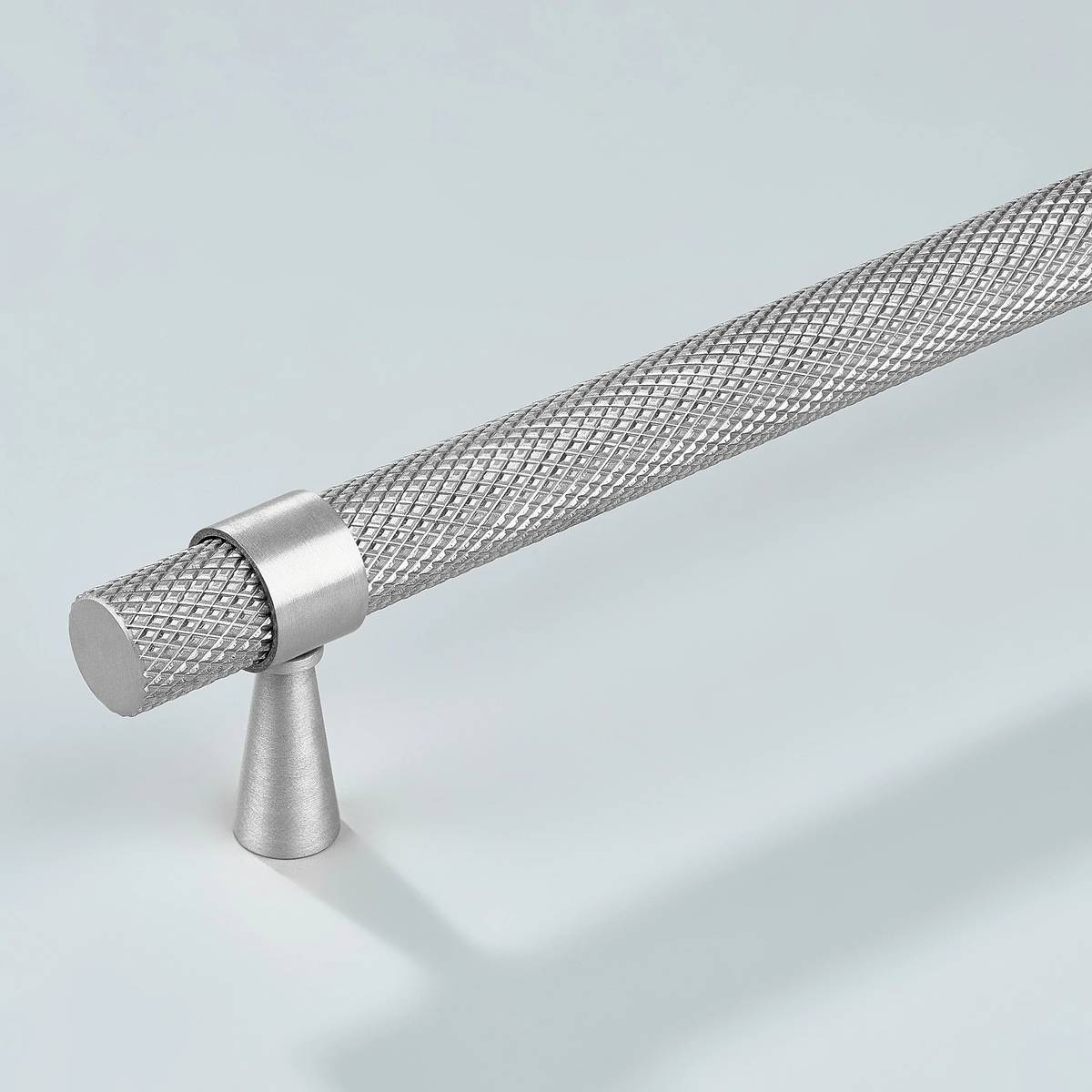 Canyon Knurled Cabinet Handle