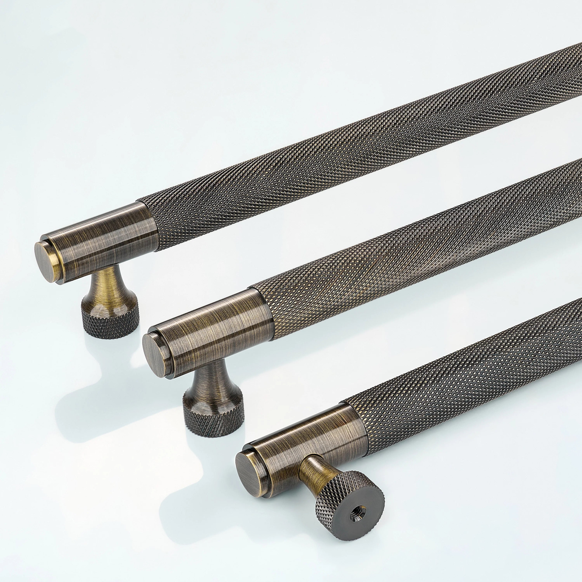 Horizon Knurled Brass Cabinet Handle