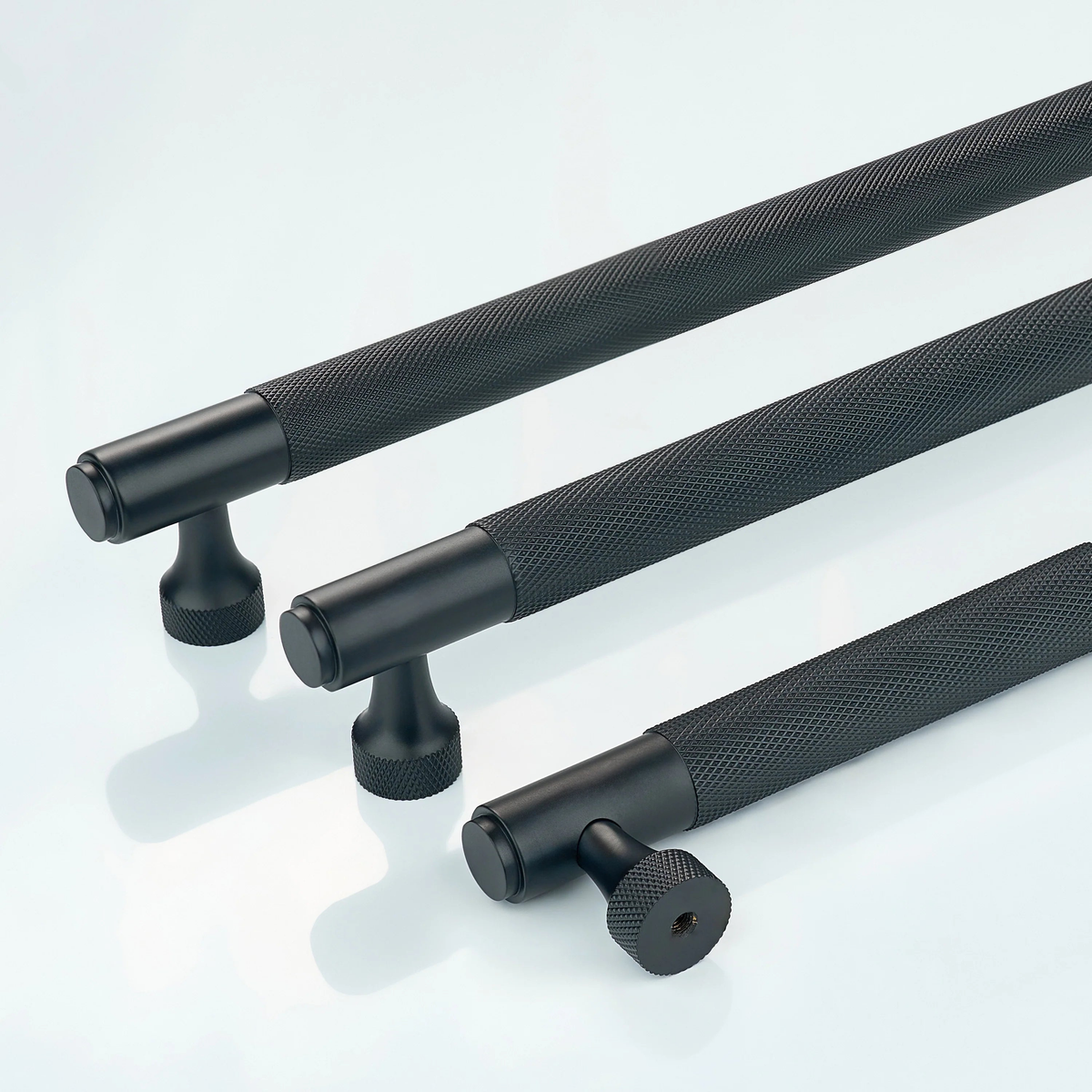 Horizon Knurled Brass Cabinet Handle