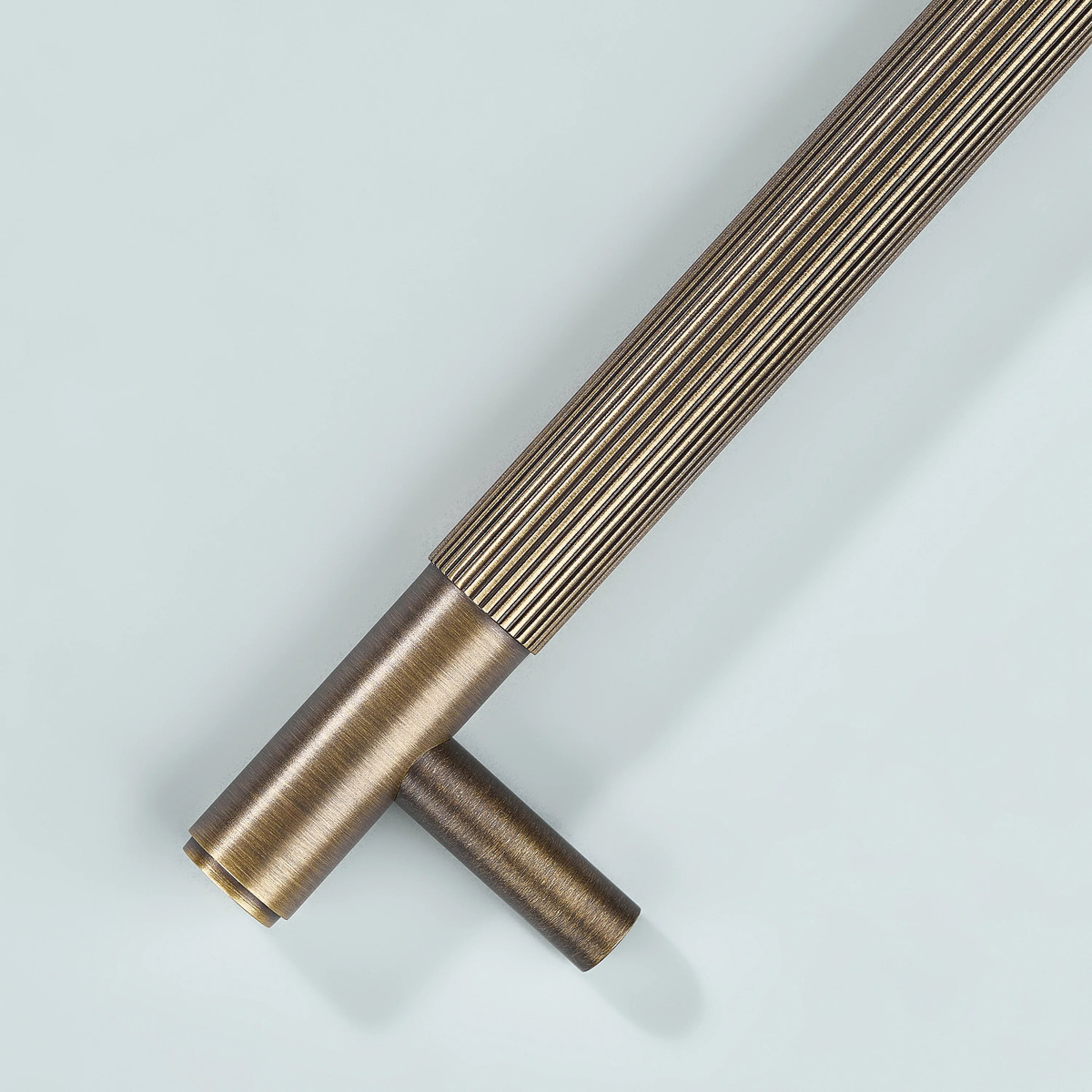 Ignite Linear Knurled Cabinet Handle