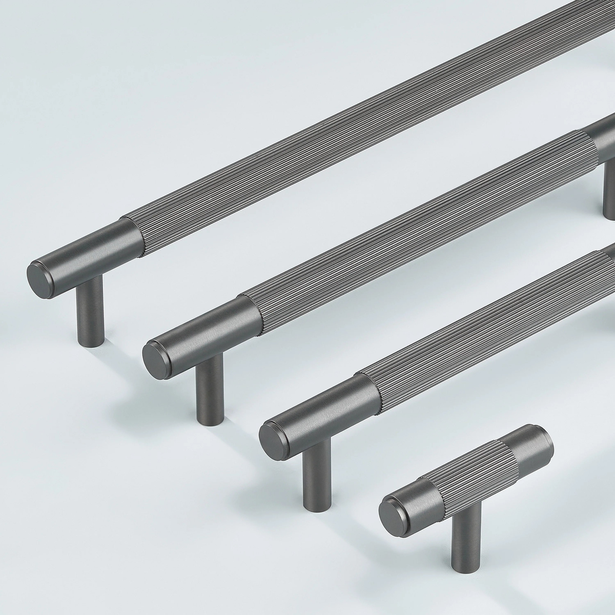 Ignite Linear Knurled Cabinet Handle