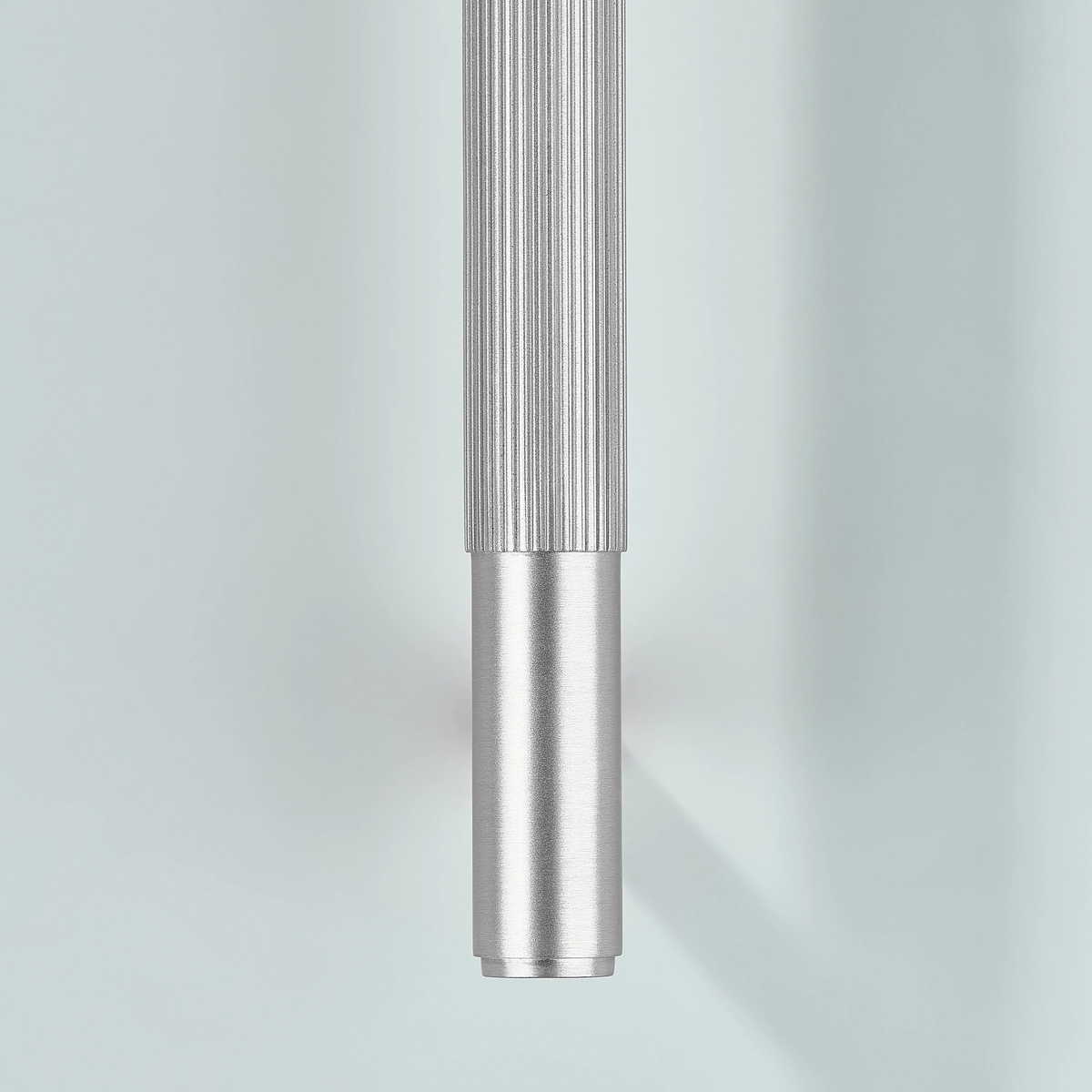 Ignite Linear Knurled Cabinet Handle