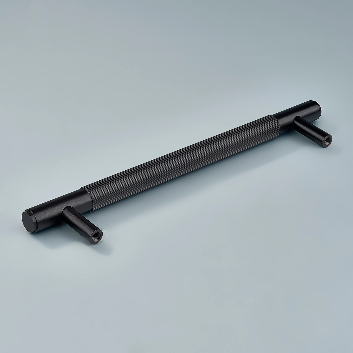 Ignite Linear Knurled Cabinet Handle
