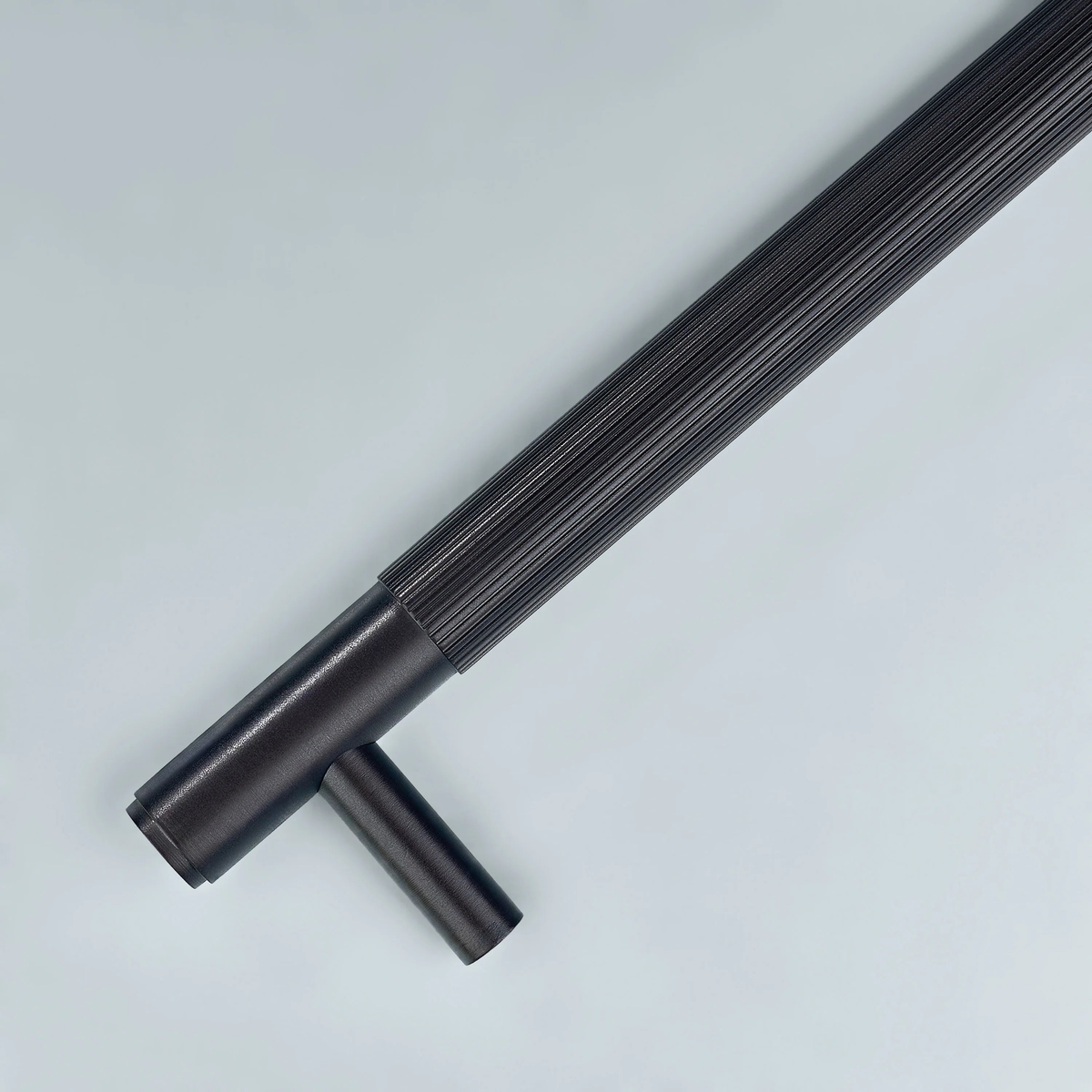Ignite Linear Knurled Cabinet Handle