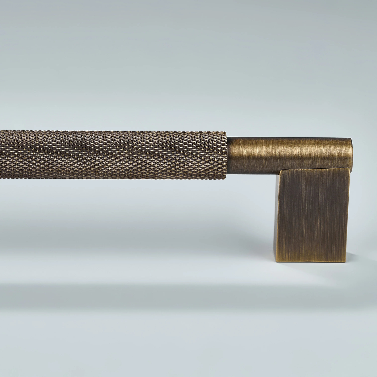 Kronos Knurled Cabinet Handle