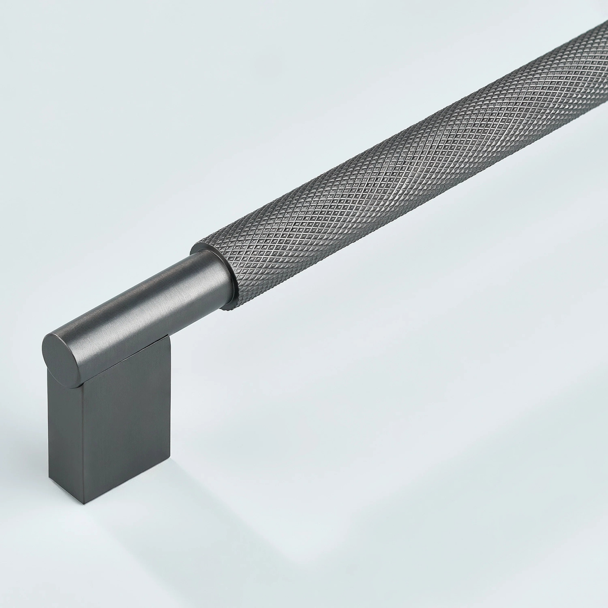 Kronos Knurled Cabinet Handle