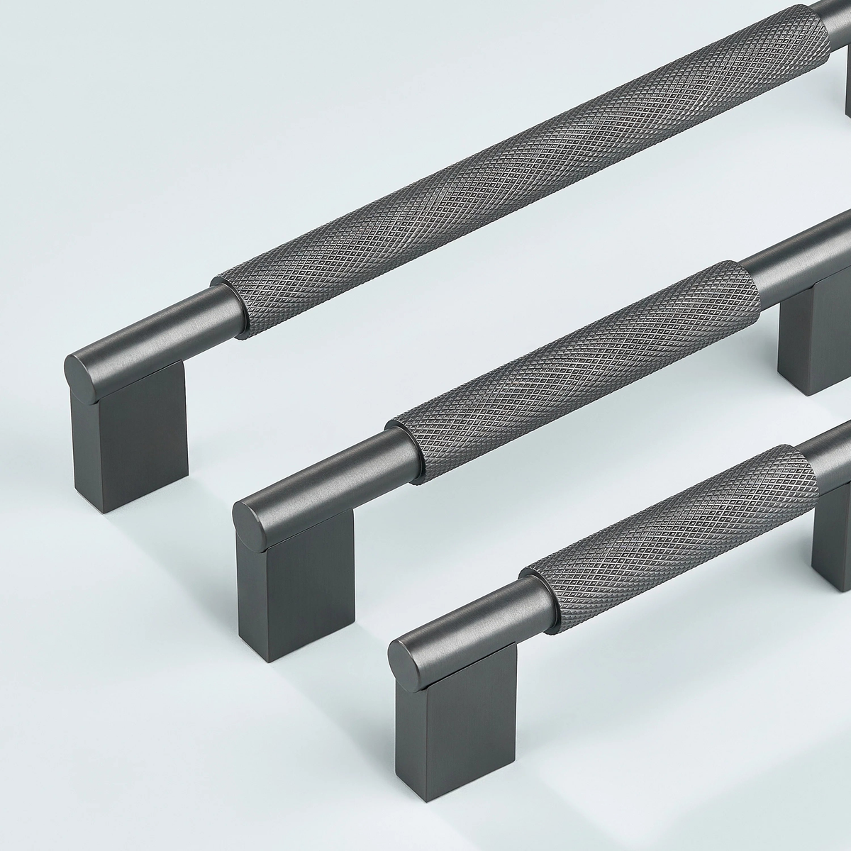 Kronos Knurled Cabinet Handle