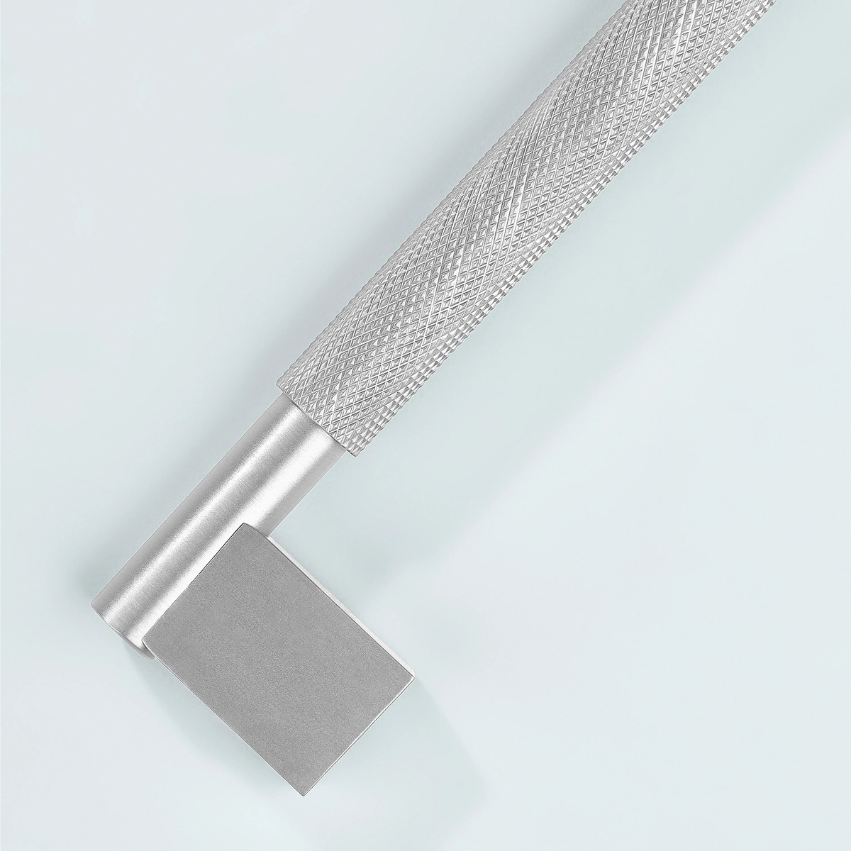Kronos Knurled Cabinet Handle