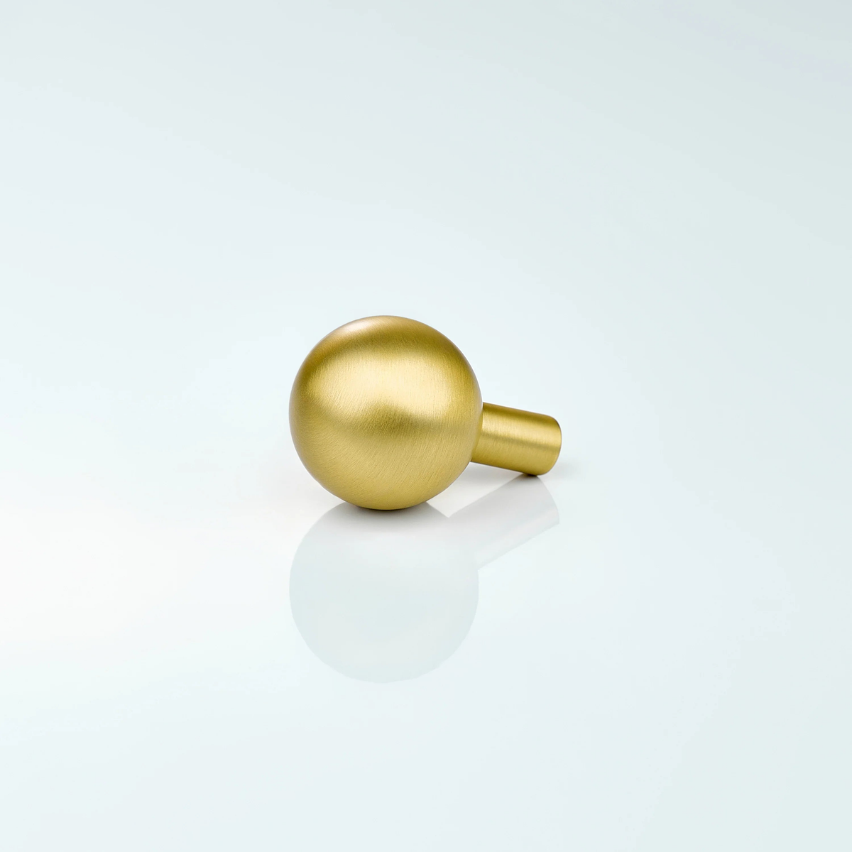 Lumos Solid Brass Ball Knob