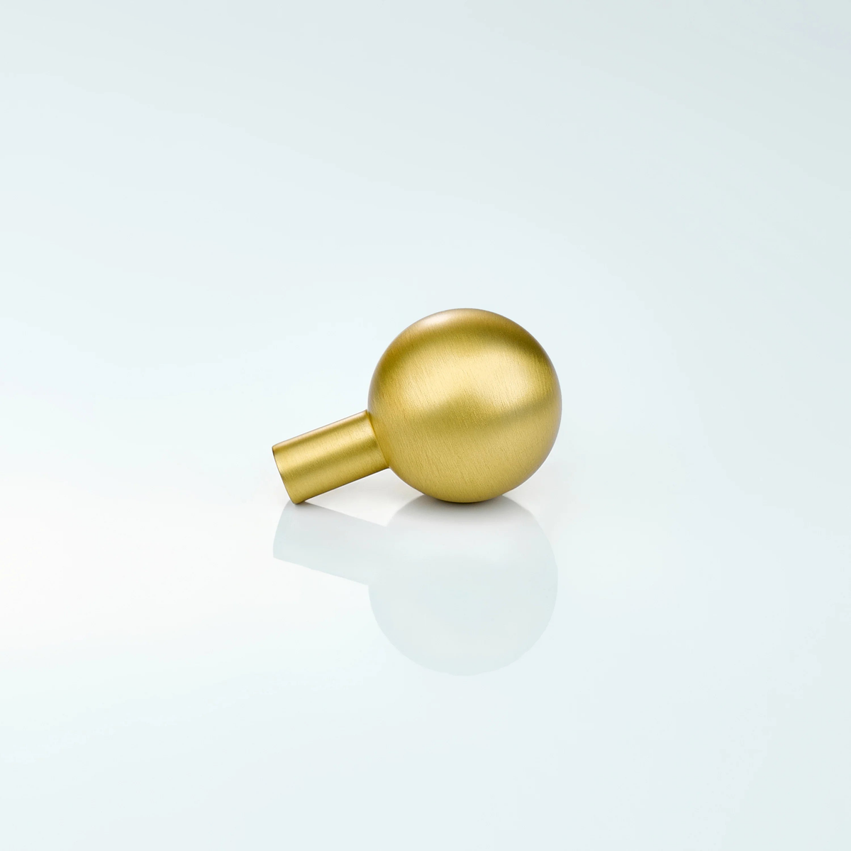 Lumos Solid Brass Ball Knob