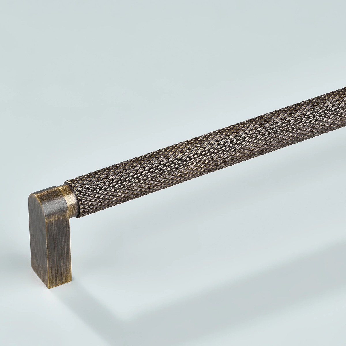 Ripple Knurled Cabinet Handle