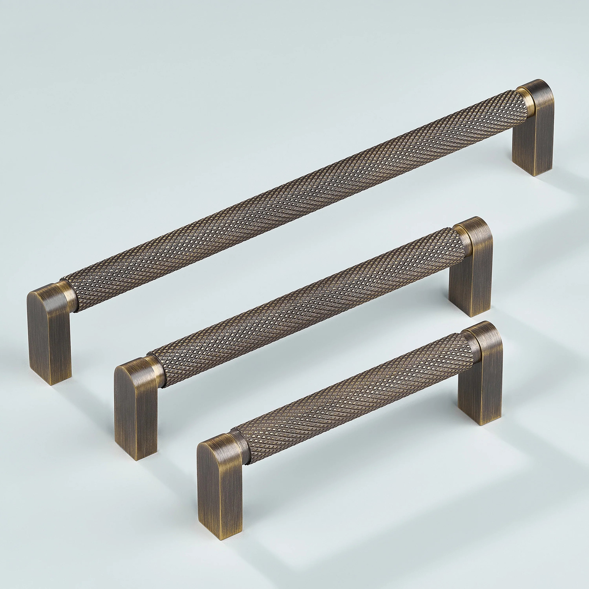Ripple Knurled Cabinet Handle