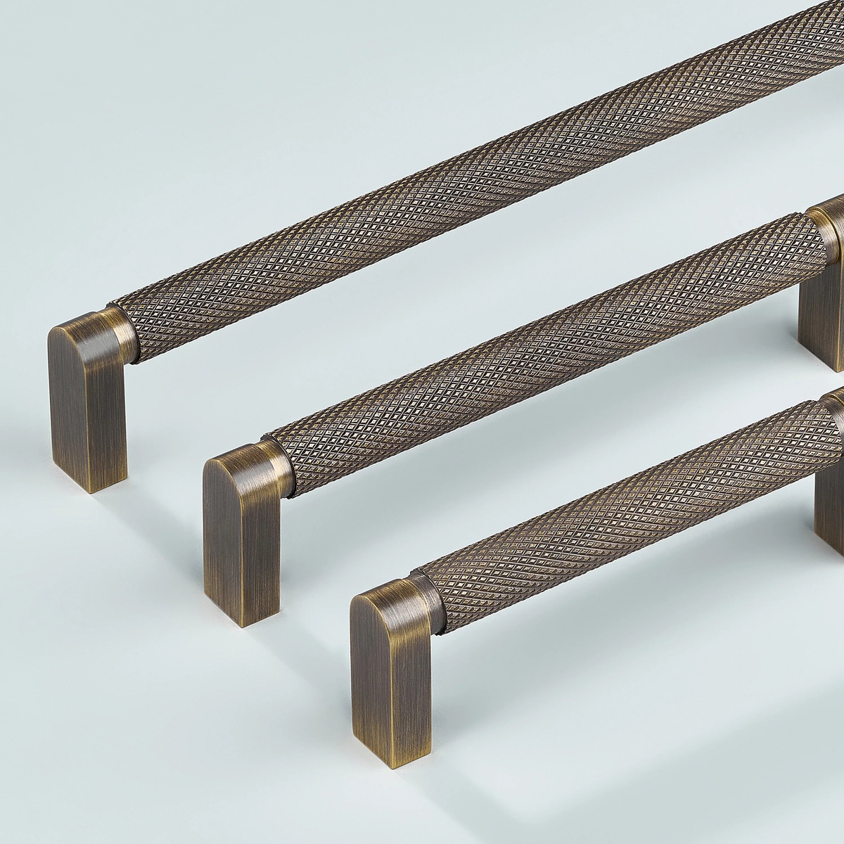 Ripple Knurled Cabinet Handle
