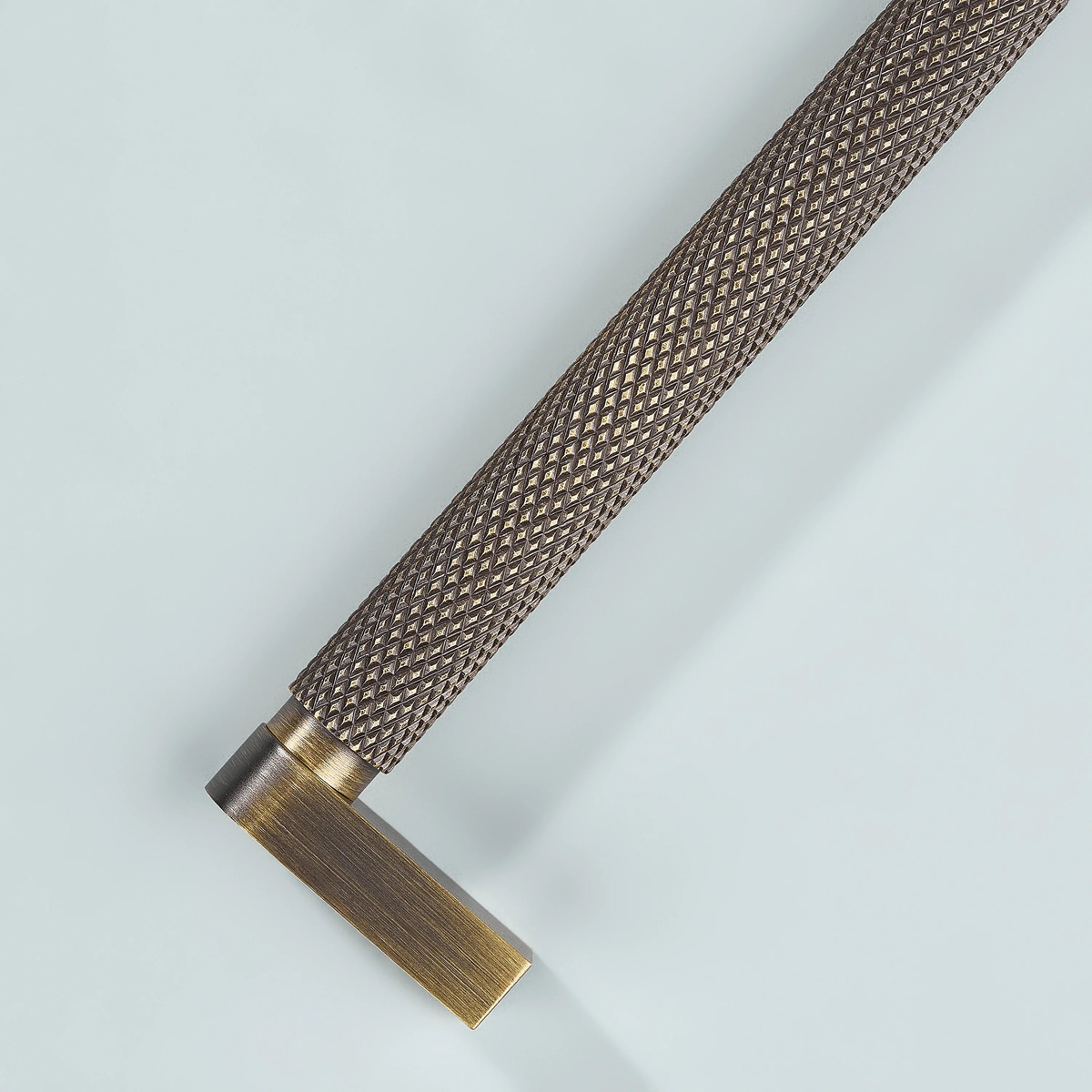 Ripple Knurled Cabinet Handle