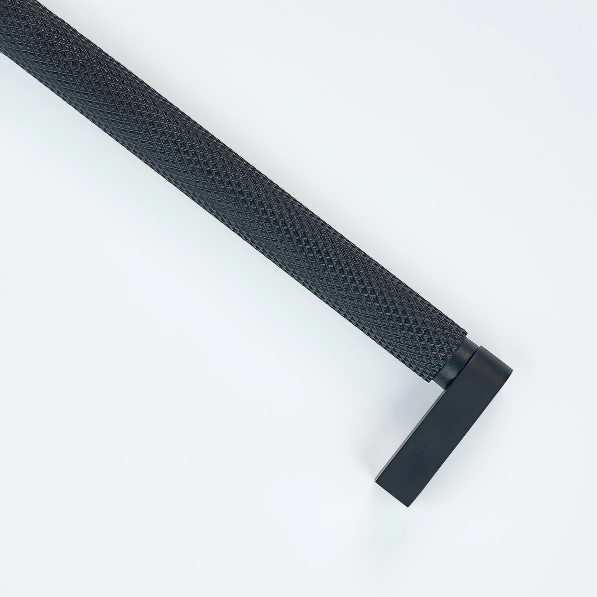 Ripple Knurled Cabinet Handle