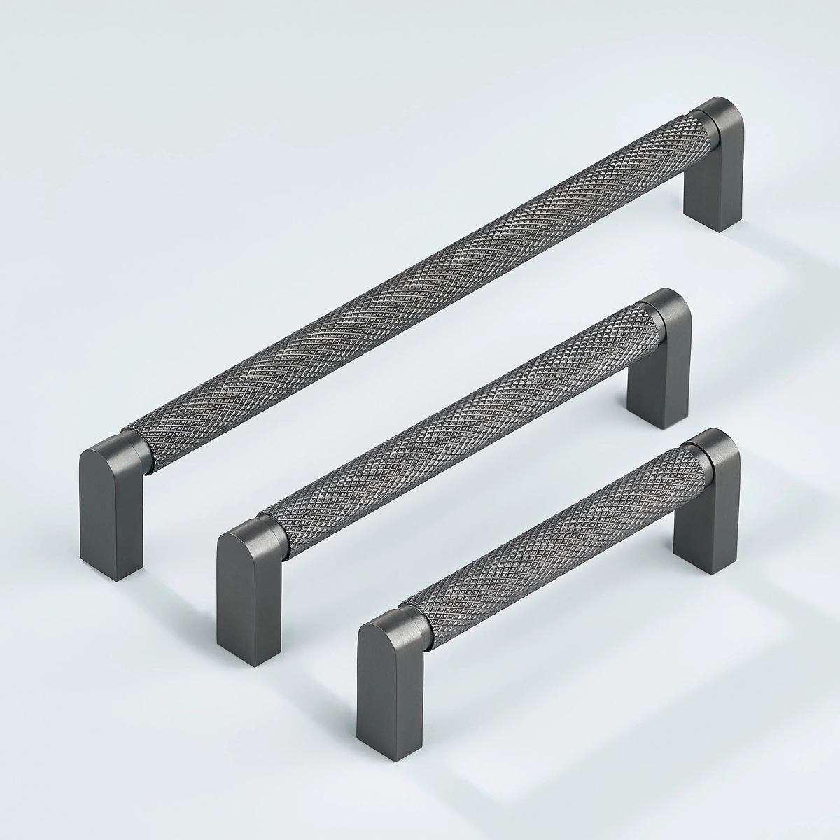 Ripple Knurled Cabinet Handle