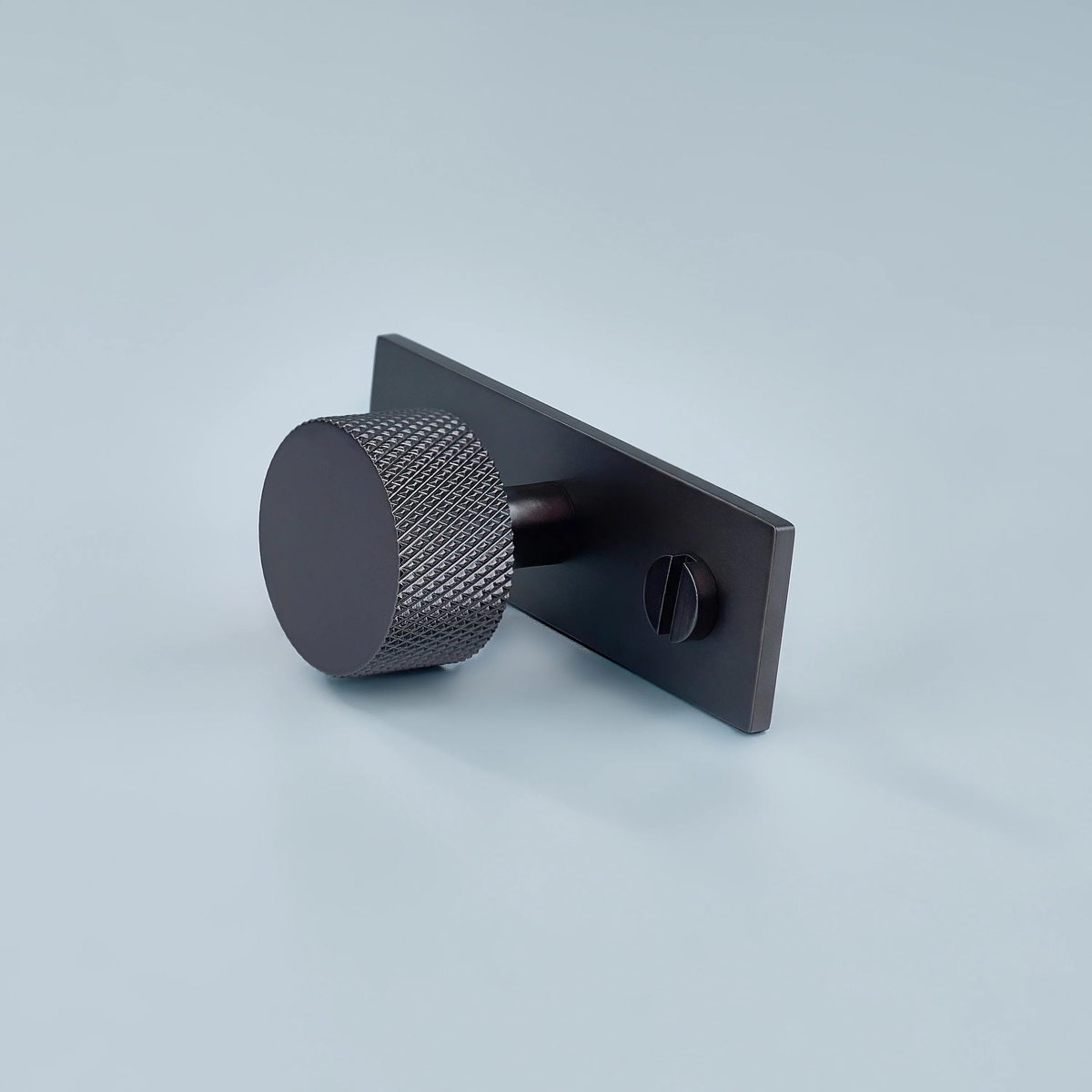 Vale Knurled Brass Cabinet Knob With Backplate