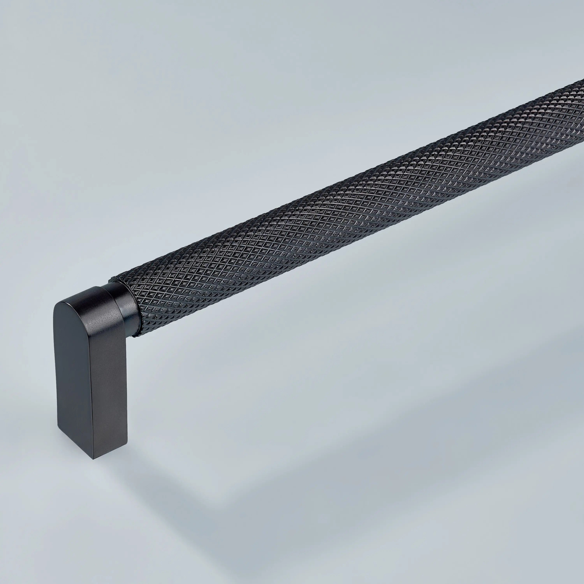 Ripple Knurled Cabinet Handle